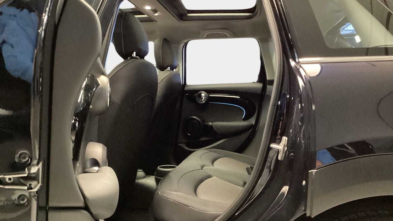 ميني كوبر Cooper | upto AED 20,000 Ramadan Discount | شامل الضمان | 0 ﺪﻔﻋﺓ ﺃﻮﻟﻯ