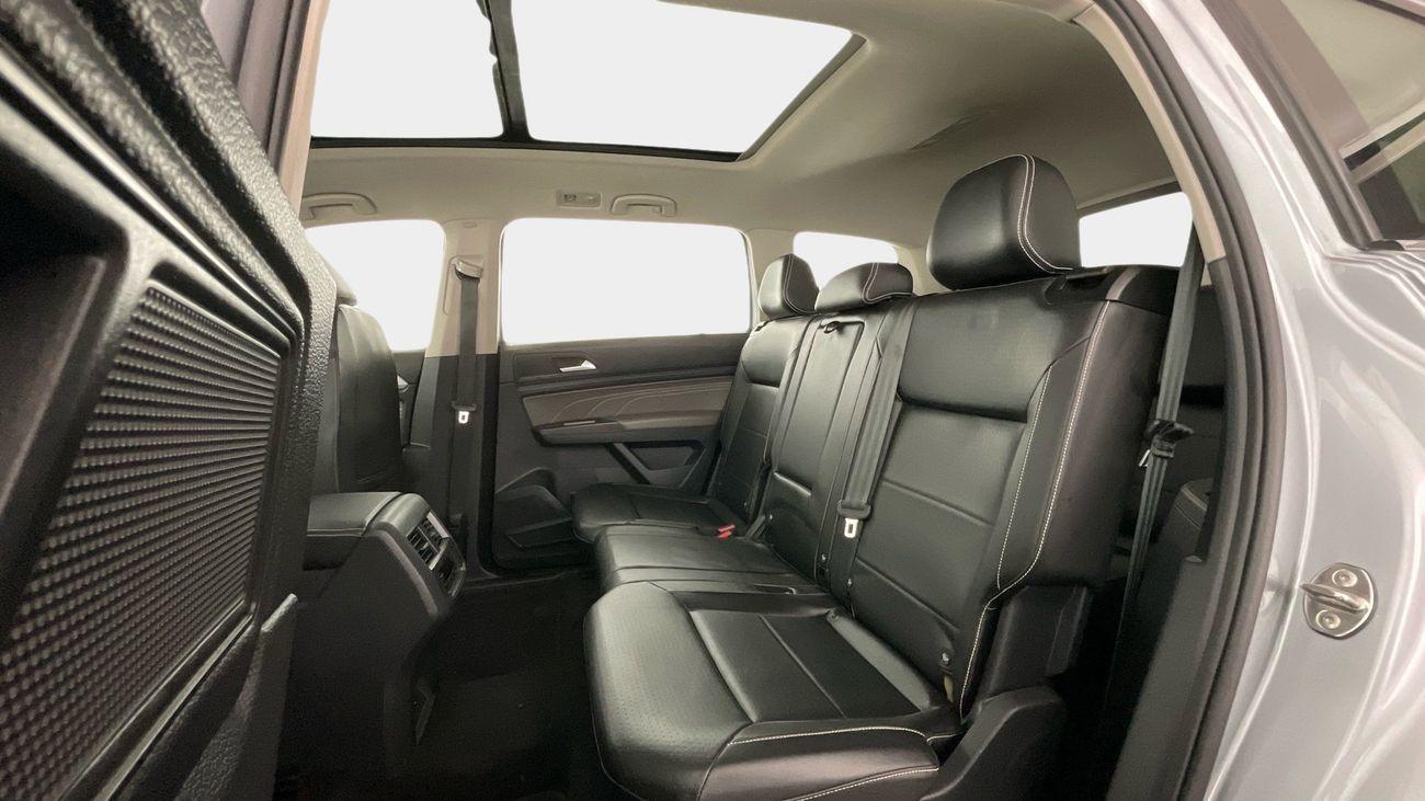 فولكس واجن تيرامونت Comfortline | upto AED 20,000 Ramadan Discount | شامل الضمان | 0 ﺪﻔﻋﺓ ﺃﻮﻟﻯ