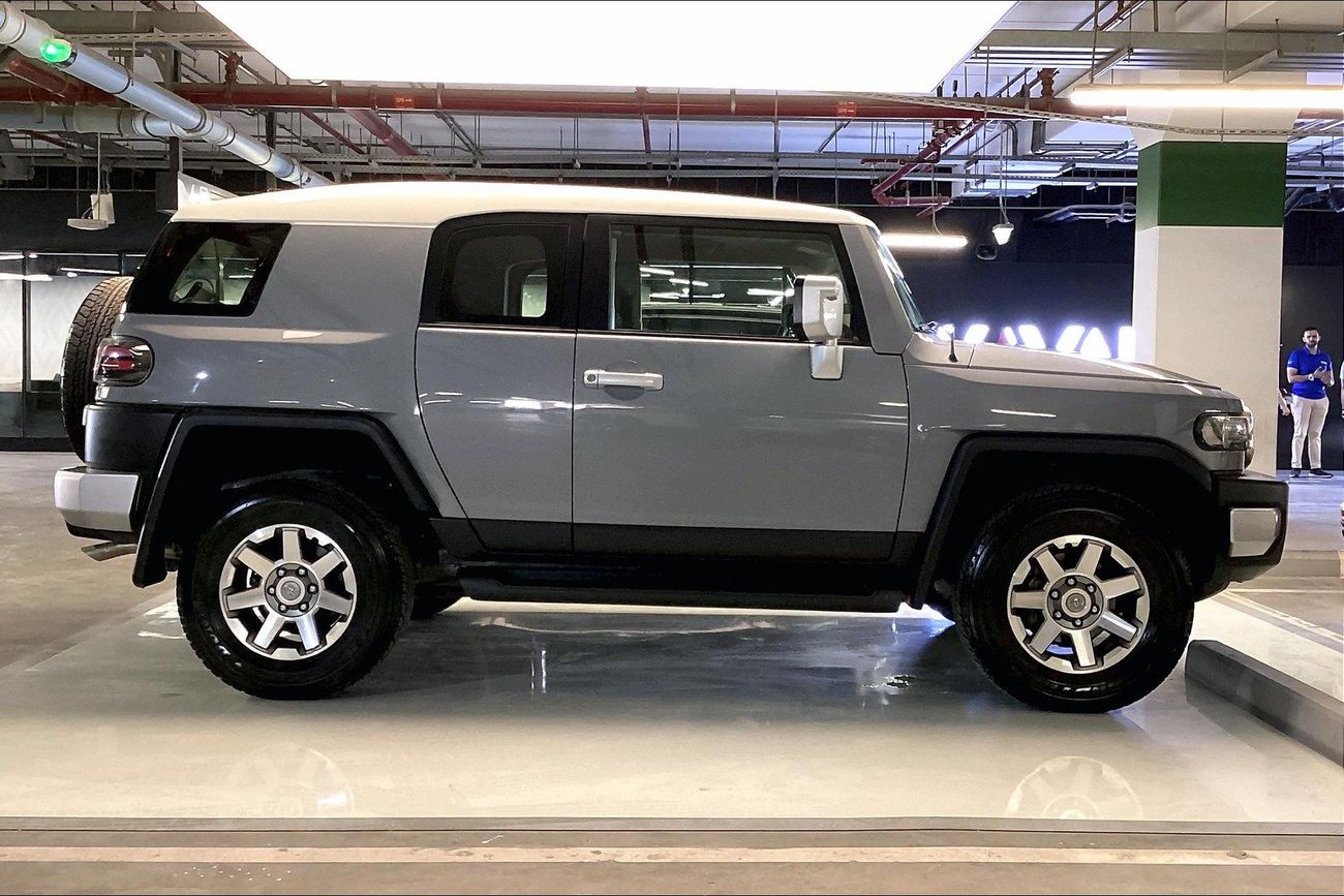 تويوتا إف جي كروزر GXR | شامل الضمان | 0 ﺪﻔﻋﺓ ﺃﻮﻟﻯ