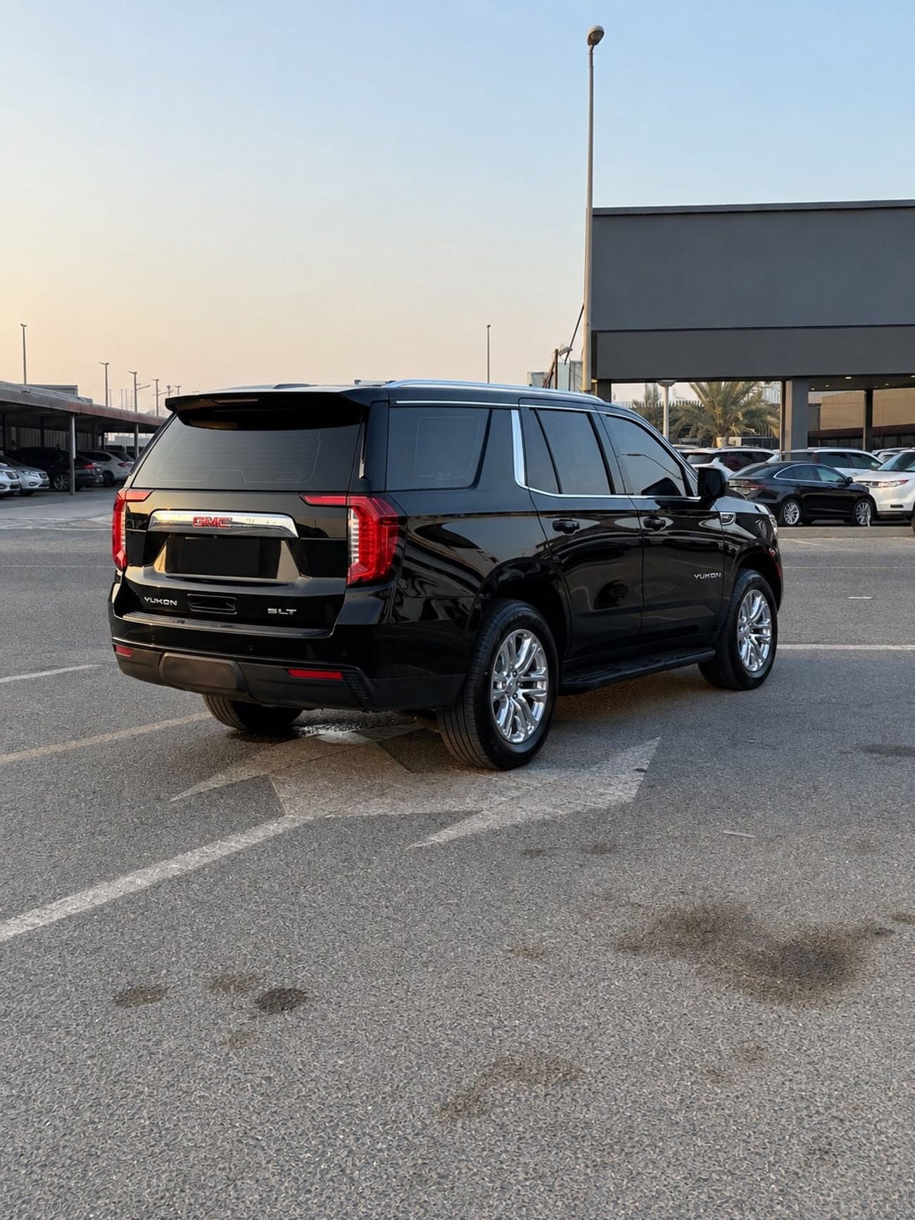 GMC Yukon SLT ‏ GMC Yukon SLT 5.3L GCC