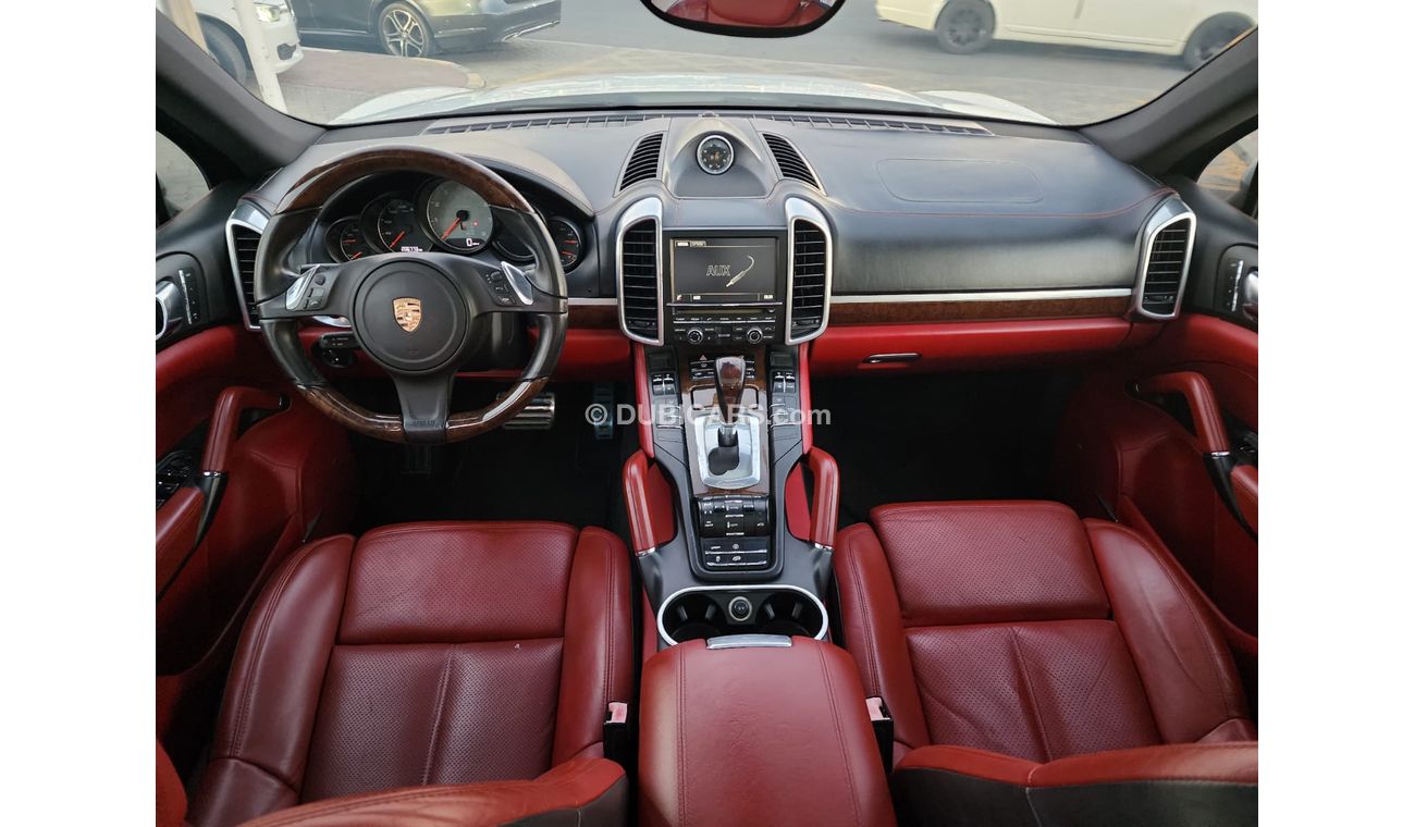 بورش كايان Porsche Cayenne S_Gcc_2014_Excellent_Condition _Full option