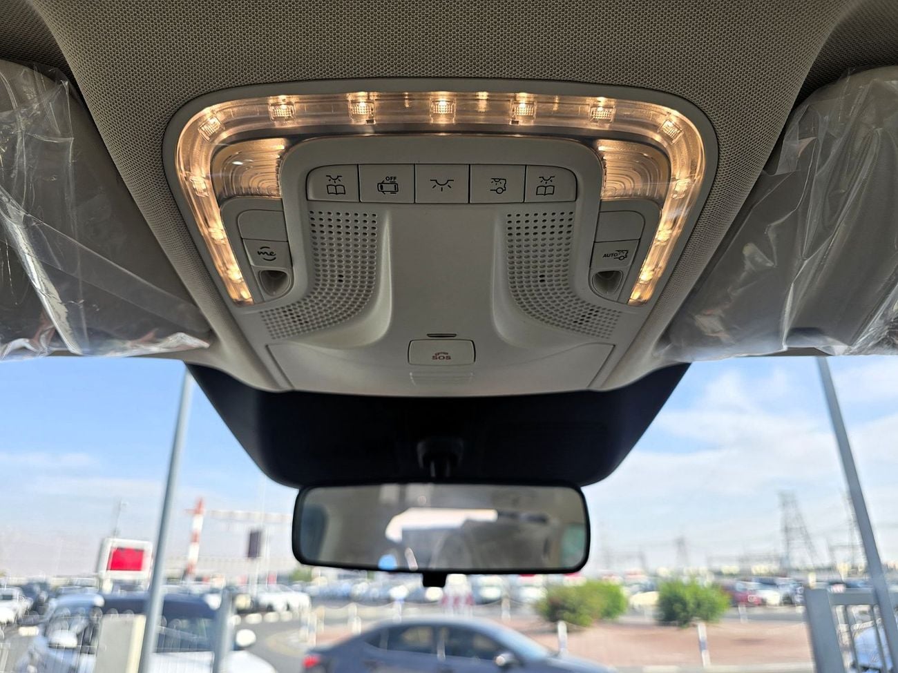 مرسيدس بنز فيتو Mercedes-Benz Vition o Bussines Edit 2.0l 9 Seats black color 2025 model