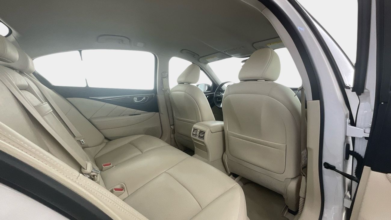 إنفينيتي Q50 Premium / Luxe | شامل الضمان | 0 ﺪﻔﻋﺓ ﺃﻮﻟﻯ