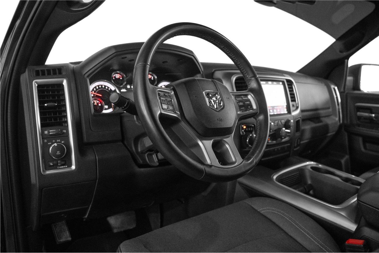 رام 1500 Warlock V8 / Full Service History