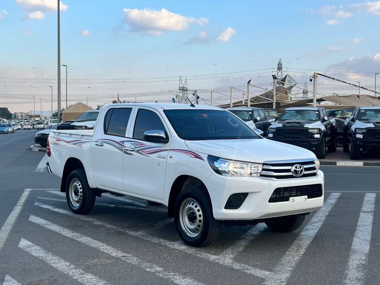 Toyota Hilux GLX 2022 Toyota Hilux 2.7L V4 - 4x4 AWD Original Paint - GCC - Patrol Automatic