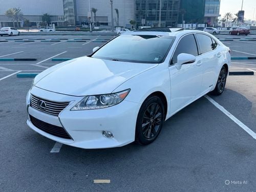 Lexus ES300h Hybrid 2.5L