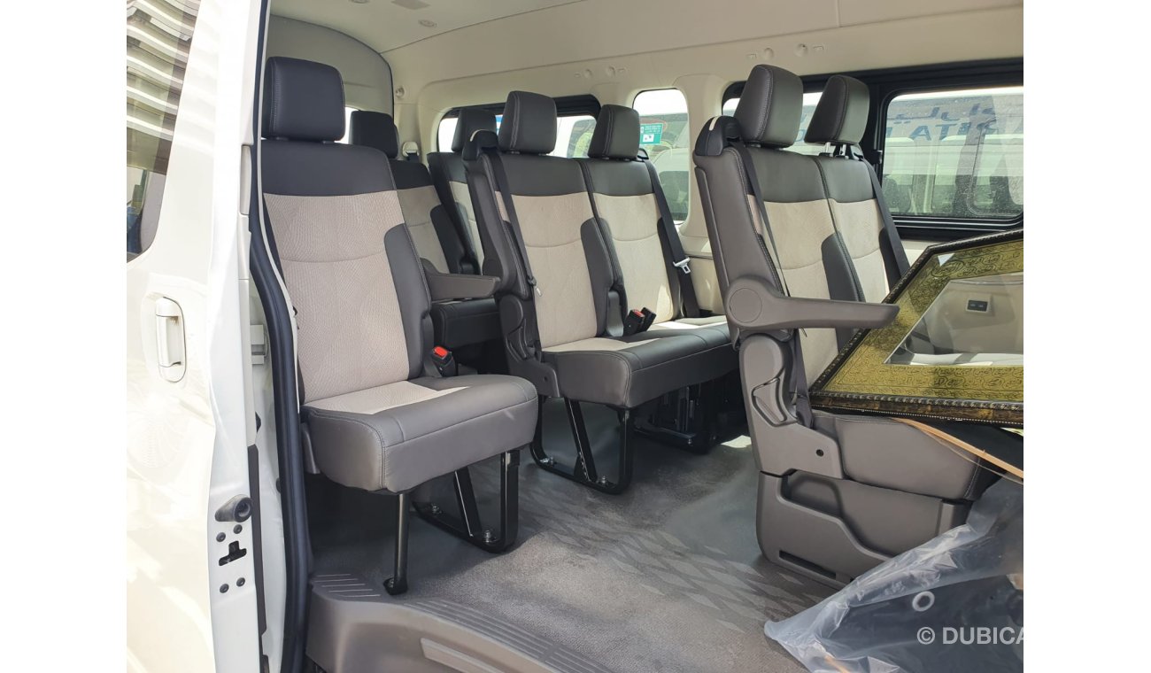 Toyota Hiace Diesel M/T, GL Full Option, Alloy Rims (THW2022)