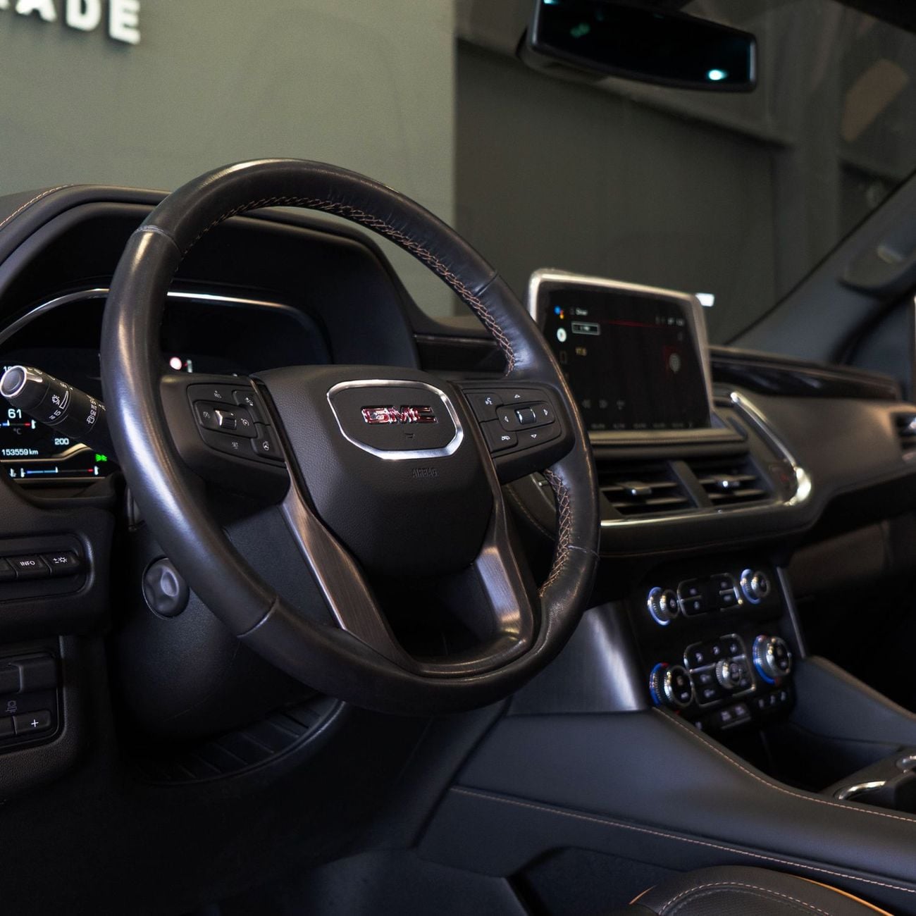 جي أم سي يوكون 5.3 V8 AT4 (AWD)