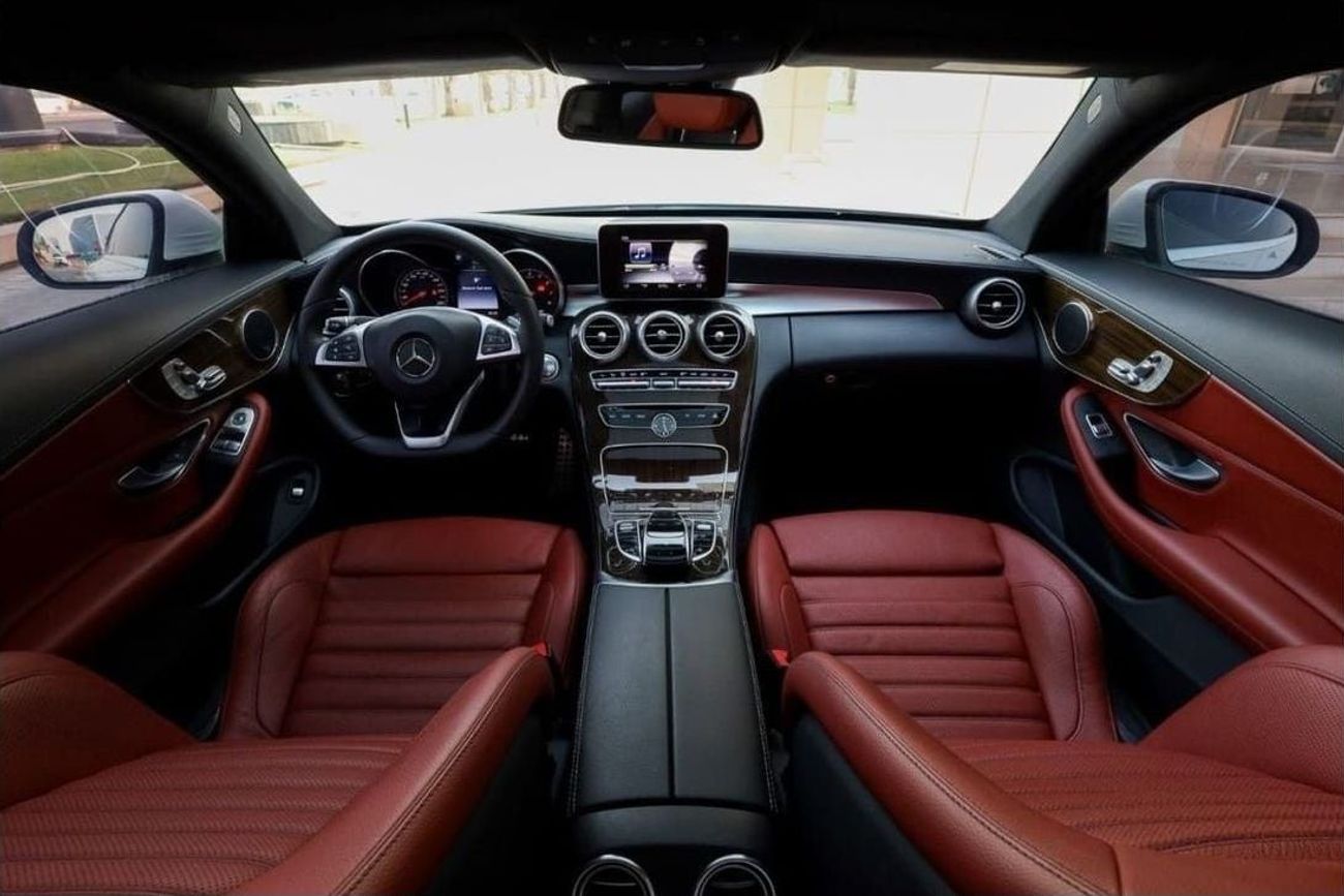 مرسيدس بنز C 200 كوبيه AMG