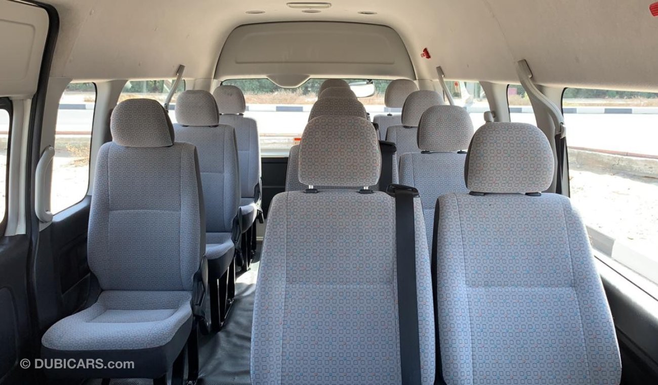 تويوتا هاياس Toyota Hiace 2018 GLX 13 Seats Ref# 585