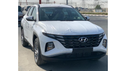 Hyundai Tucson Standard/ Petrol