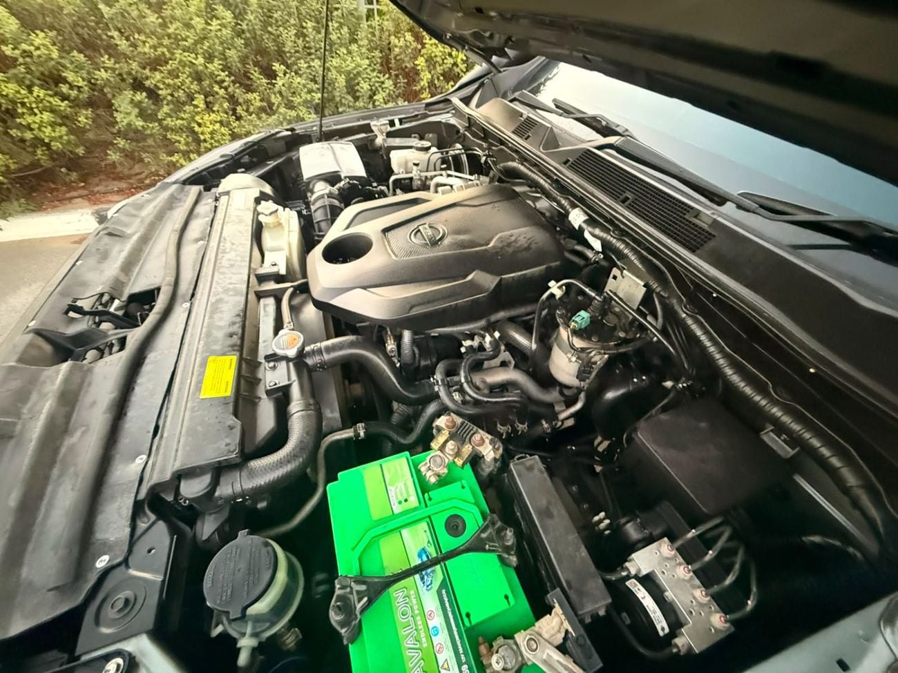 نيسان نافارا FACELIFTED TO 2024 MODEL | RHD | 2.3 DIESEL ENGINE | 4WD