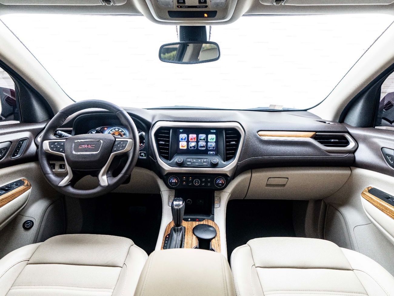 جي أم سي أكاديا Denali 3.6L