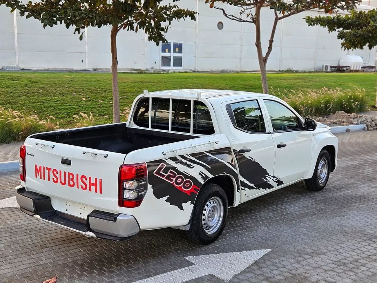 ميتسوبيشي L200 GLX TOP