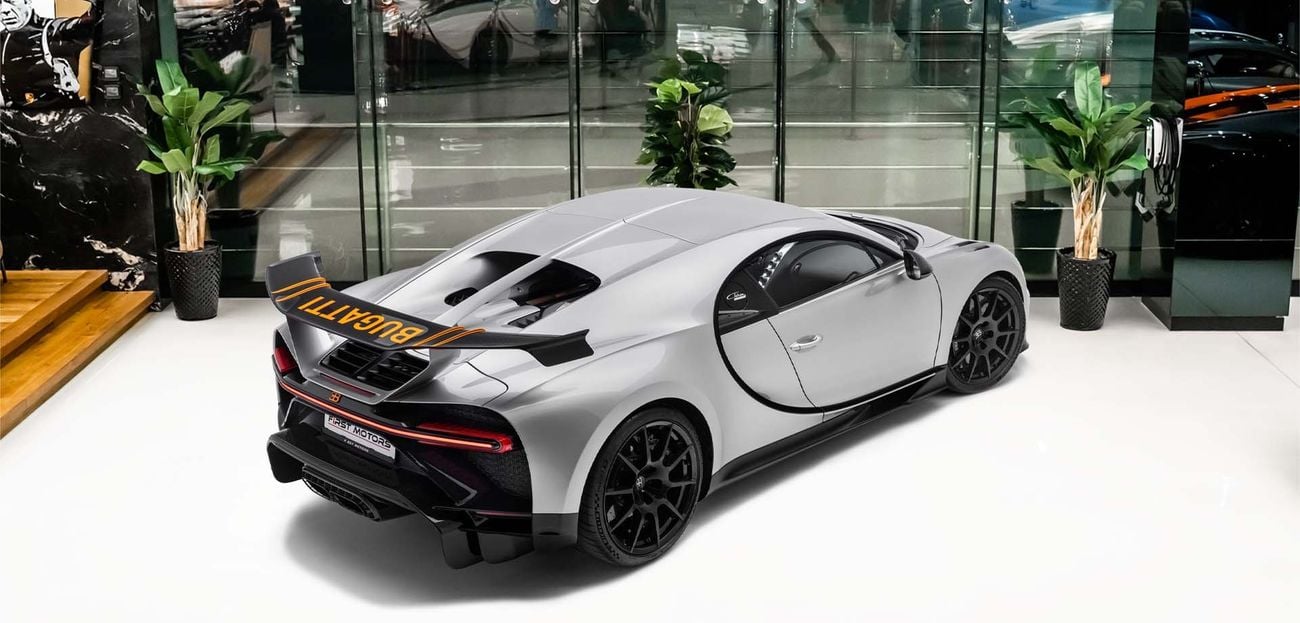 بوغاتي شيرون 8.0L W16 Quad-Turbo Engine | Warranty