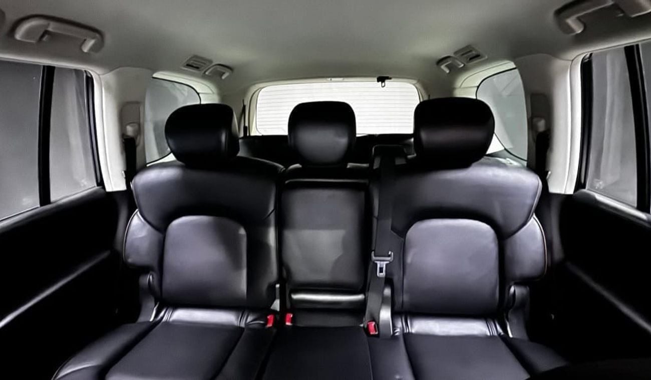 نيسان باترول LE PLATINUM CITY + 2023 LE Platinum 5.6L Full Option Very Clean and Perfect Condition