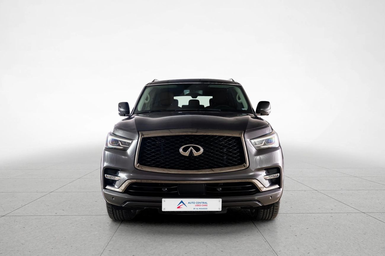 Infiniti QX80 LUXE 5.6