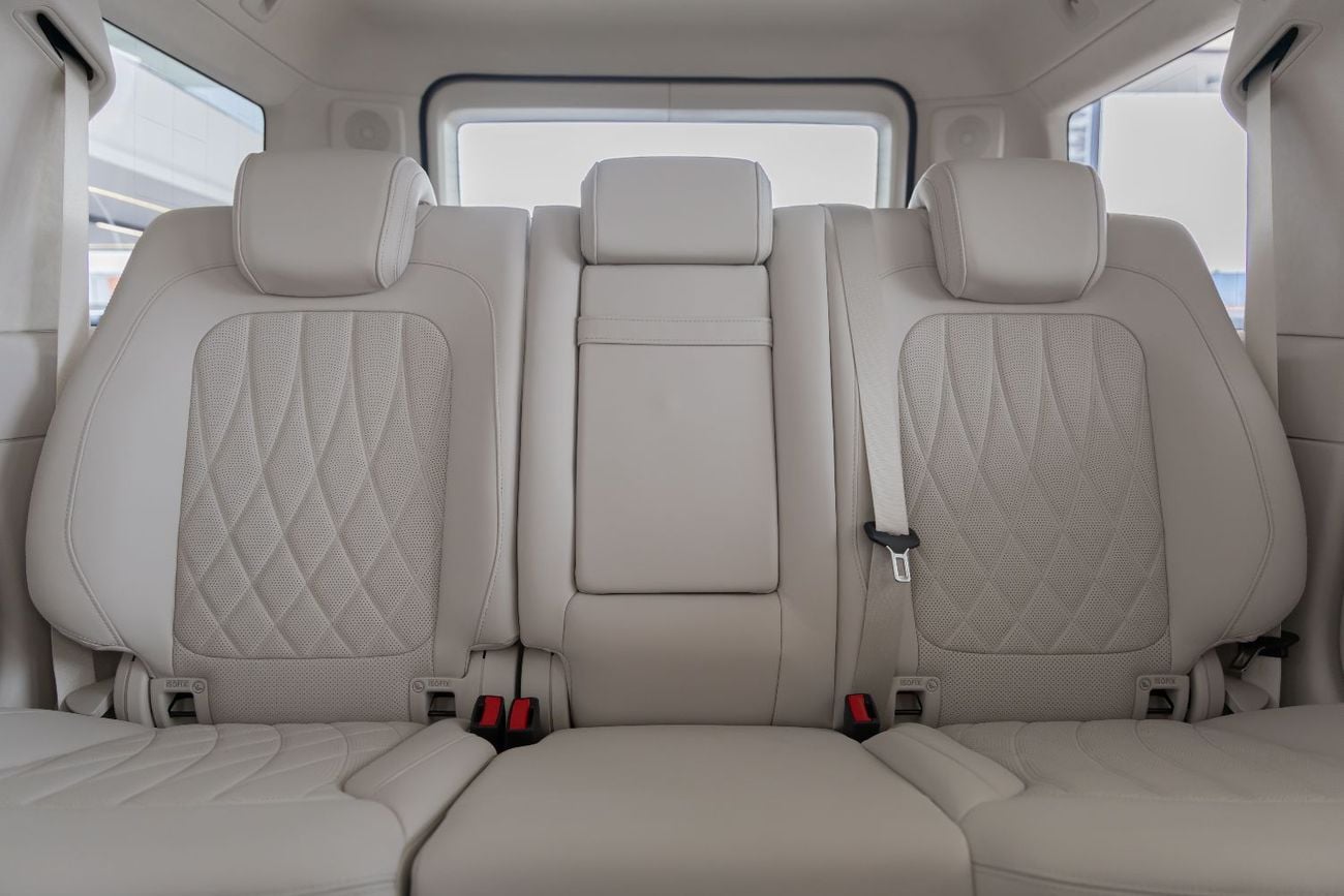 مرسيدس بنز G 63 AMG Mercedes-Benz G-Class | G 63 AMG | Double Night + Performance package | Gargash Auto Warranty | 2025