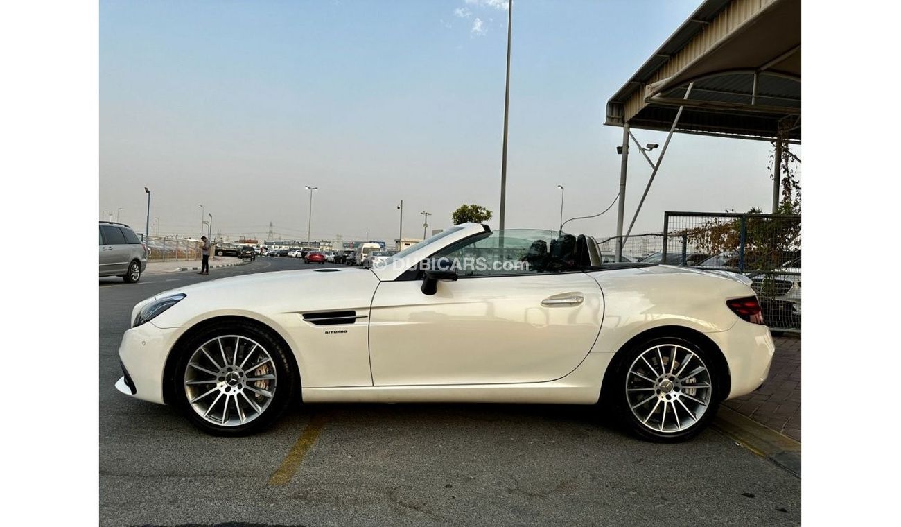 Mercedes-Benz SLC 43 AMG Std