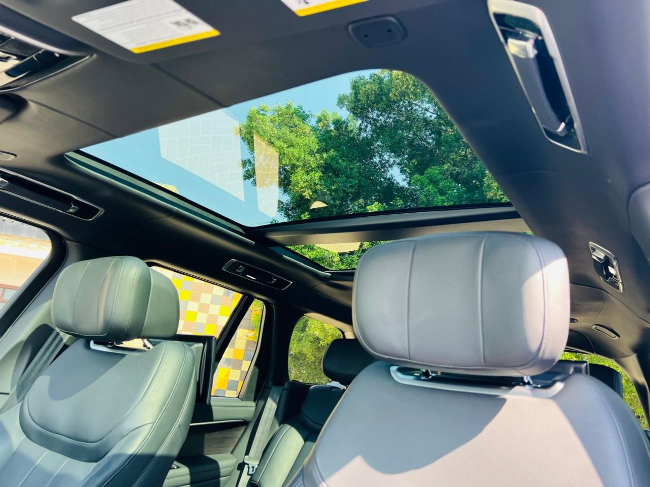 Land Rover Range Rover AUTOBIOGRAPHY P550E