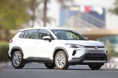 Toyota Corolla Cross XL Corolla Cross Hybrid 2025 | Mid Option | Best Export Price