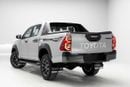 تويوتا هيلوكس Adventure 4.0 - Silver Metallic Inside MLM Black | Export Only