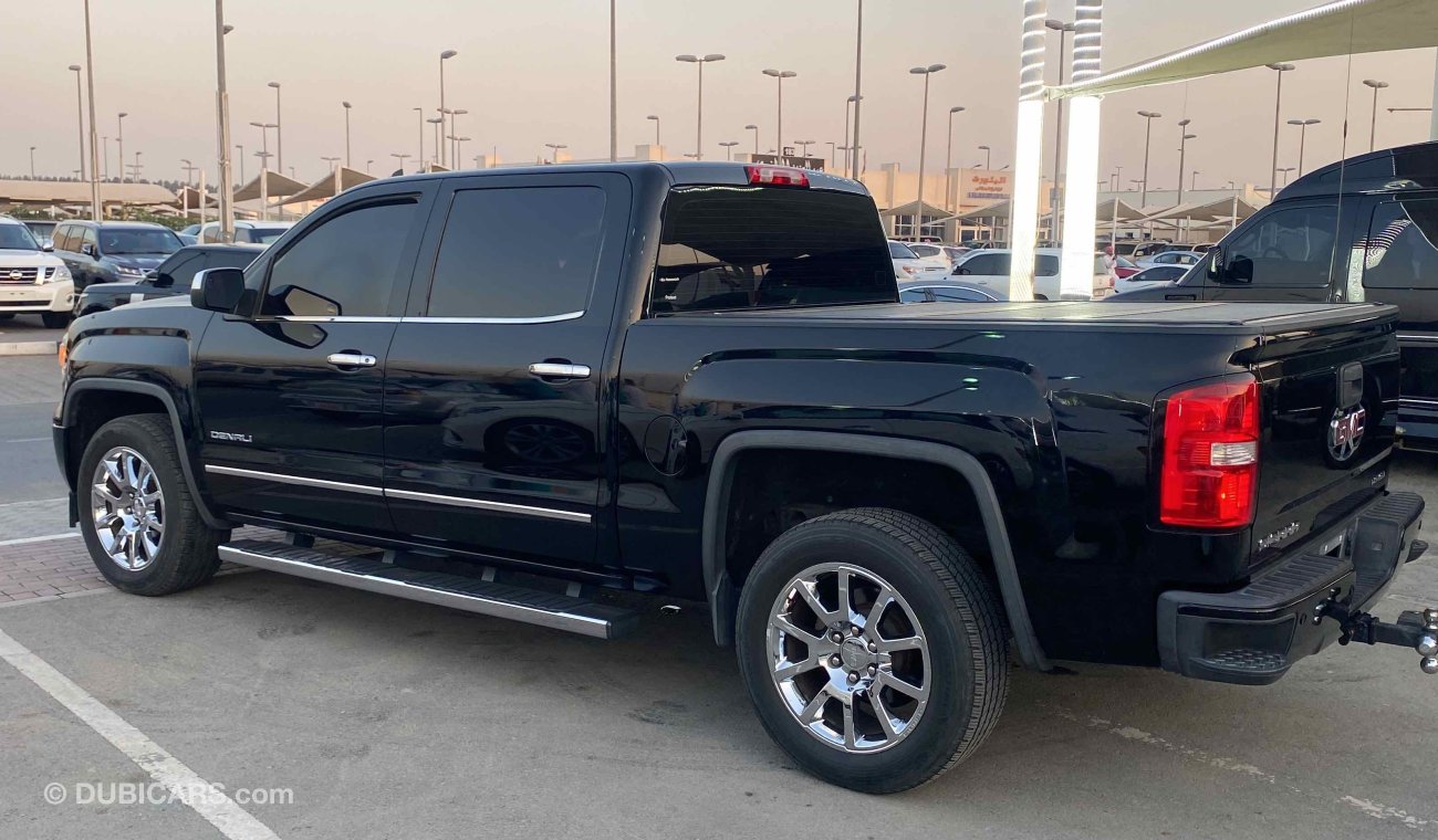 GMC Sierra DENALI مالك واحد بدون صبغ