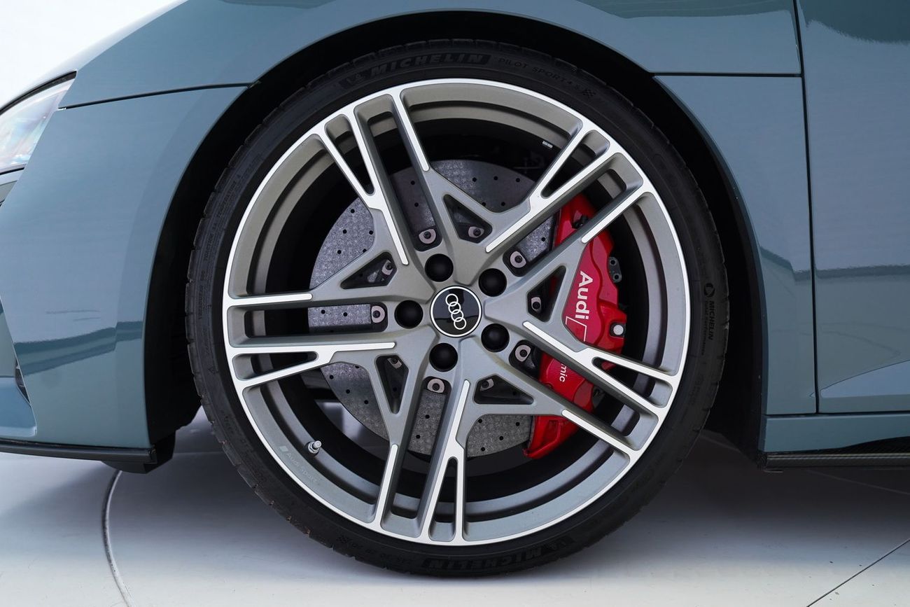 Audi R8 Spyder V10 Plus 5.2L