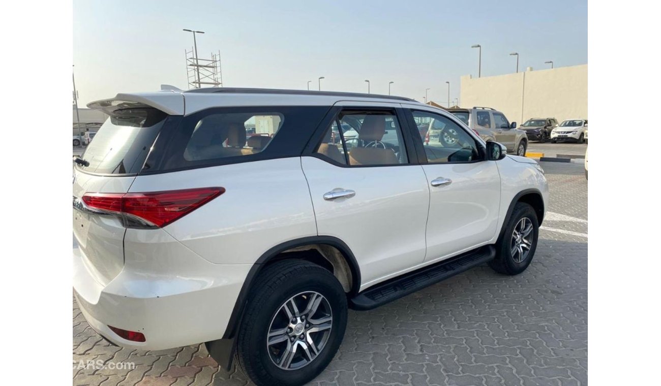 Toyota Fortuner EXR