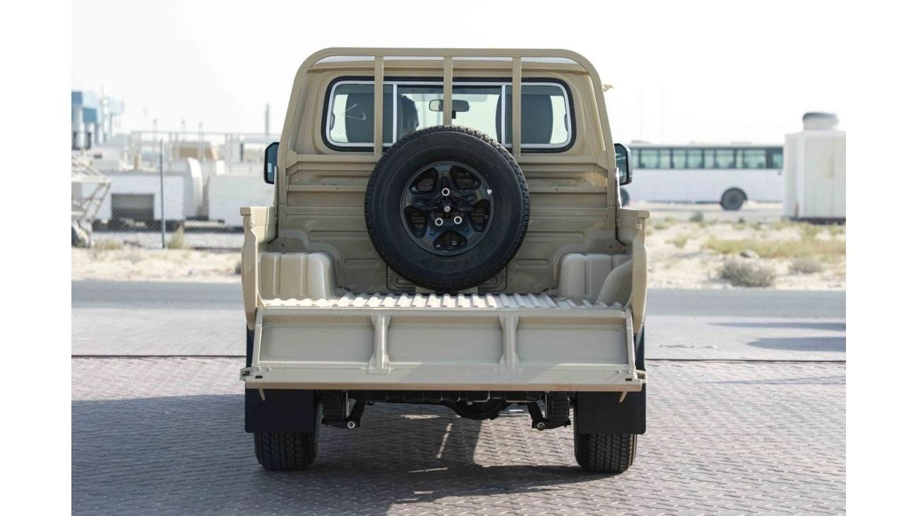 Toyota Land Cruiser Pick Up 2024 Toyota Land Cruiser 4.5 LC79 Double Cab - Beige inside Beige | Export Only