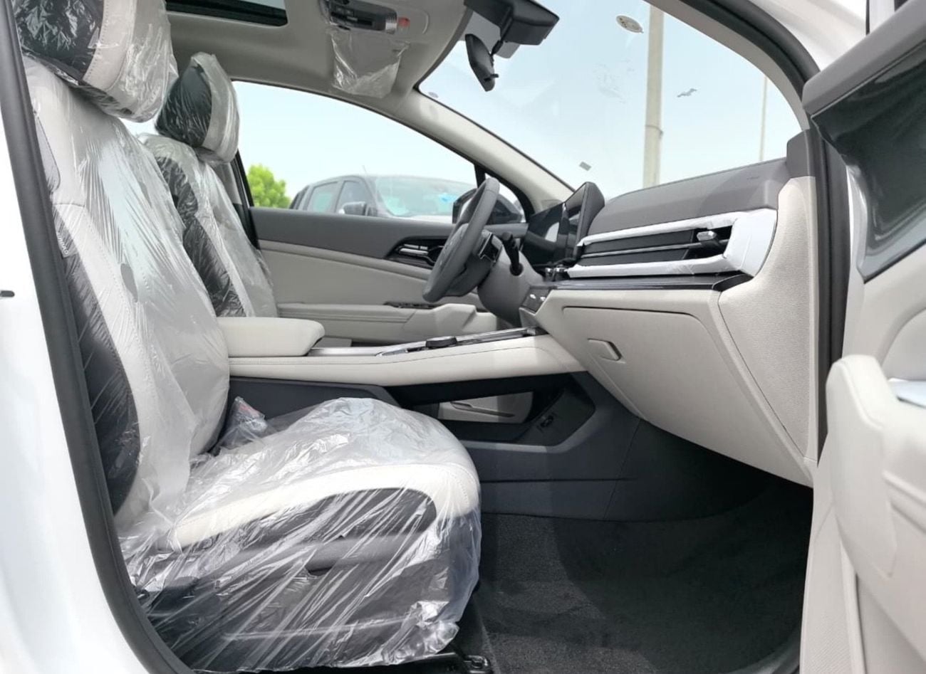 كيا سبورتيج DLX 2025 KIA SPORTAGE 1.5L PREMIUM PETROL FULL OPTION WITH POWER SEAT,WIRELESS CHARGER,POWER TRUNK,3