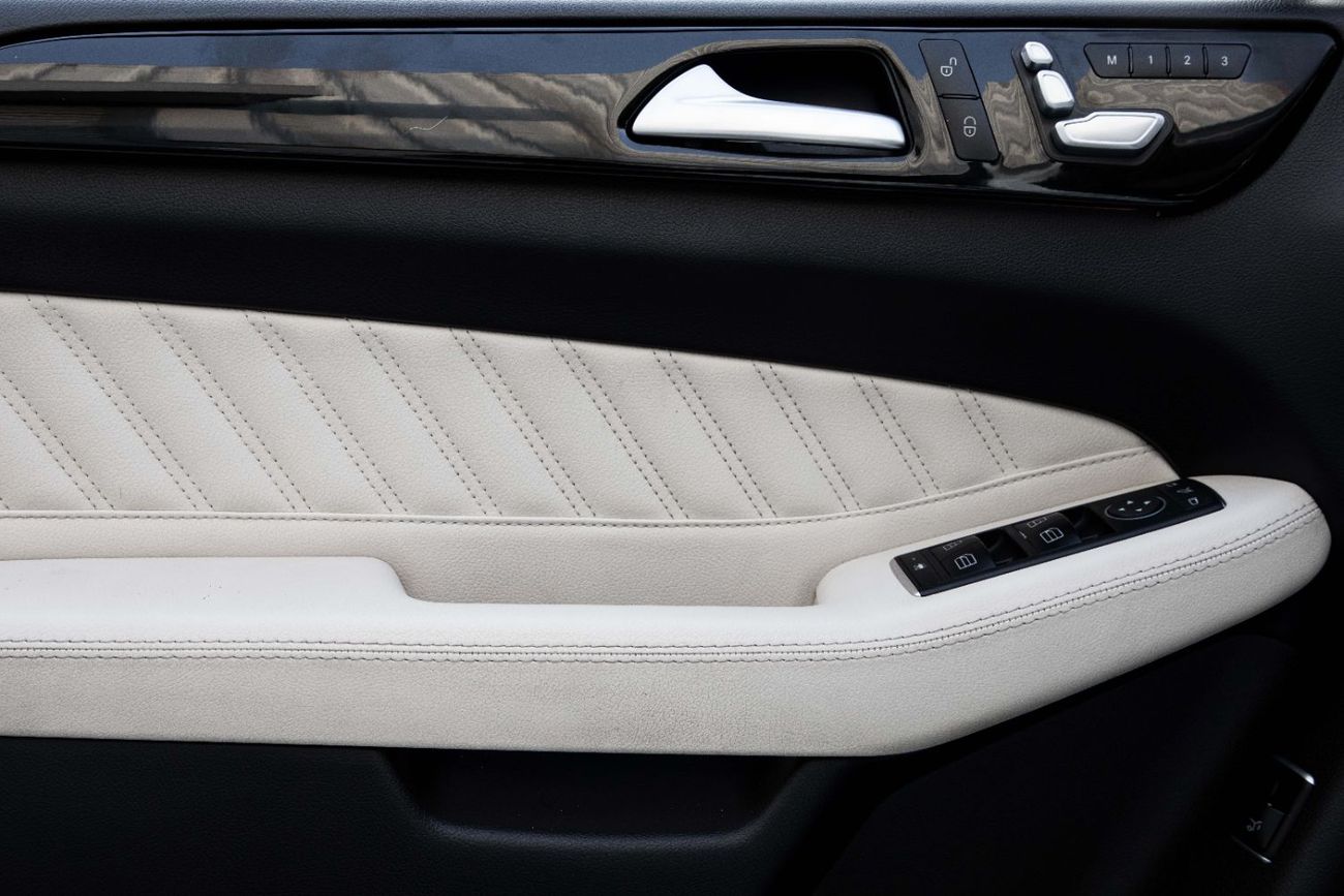 مرسيدس بنز GLE 43 AMG | 3,325 P.M (4 Years)⁣ | 0% Downpayment | Excellent Condition!