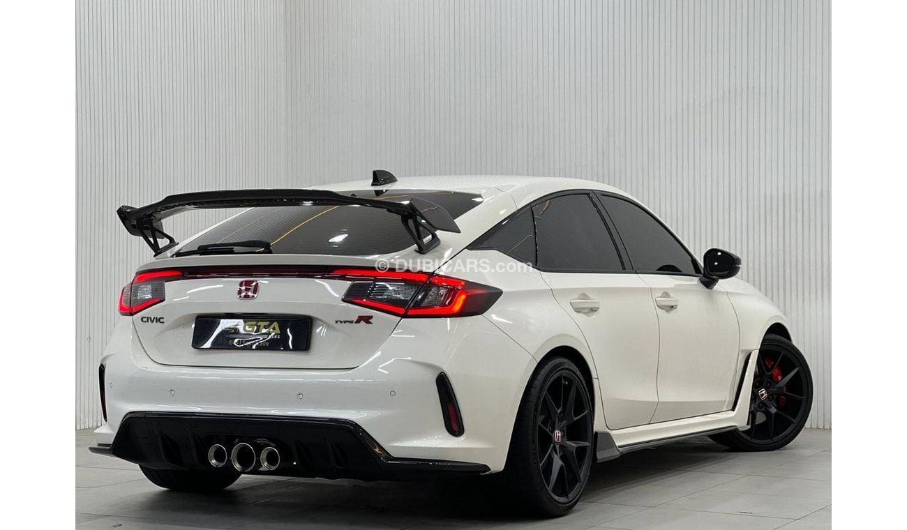 هوندا سيفيك 2023 Honda Civic Type R, Full Service History, 2028 Al futtaim Warranty