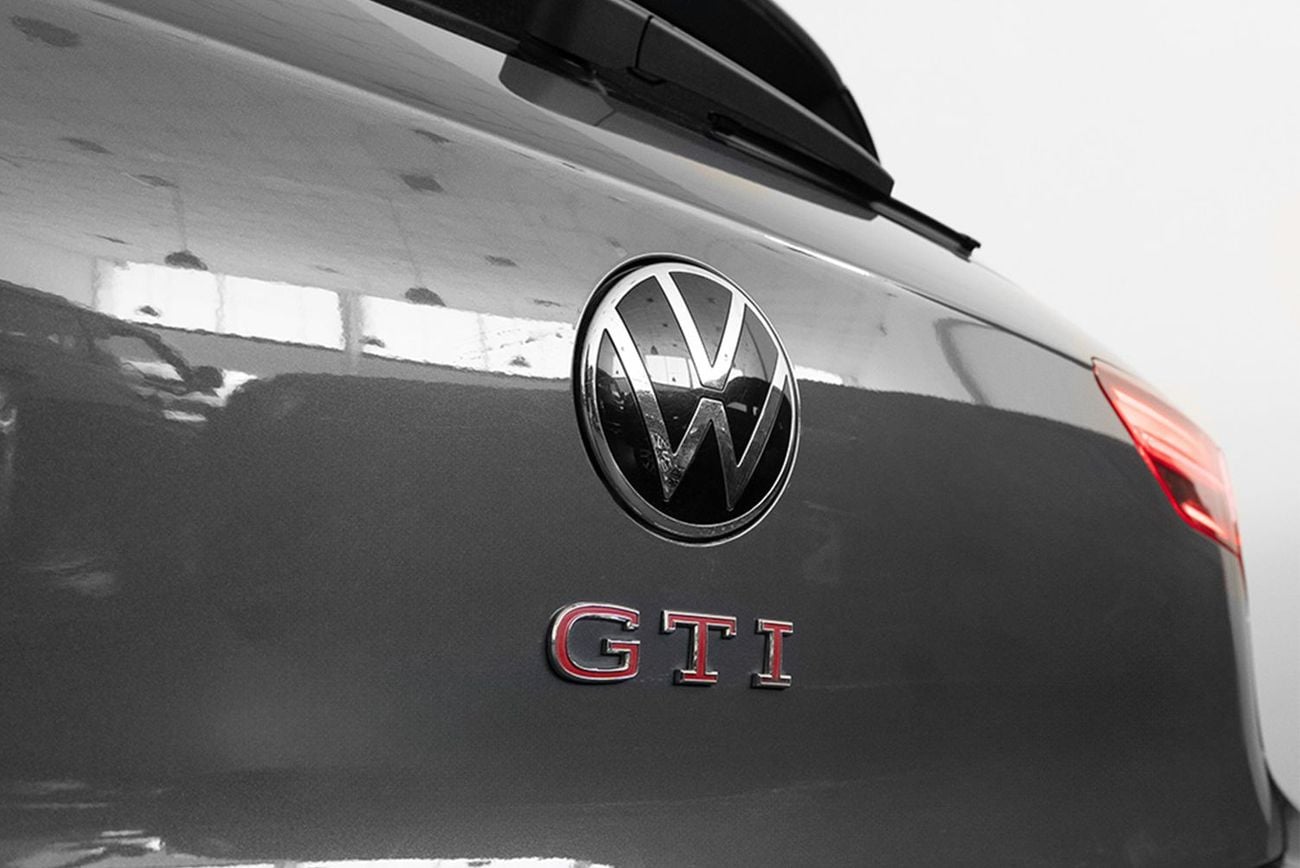 Volkswagen Golf GTI 2.0L TFSI