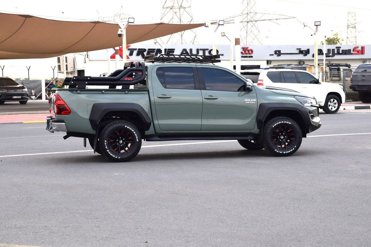 Toyota Hilux 4X4 Diesel 2.8L (Right Hand)