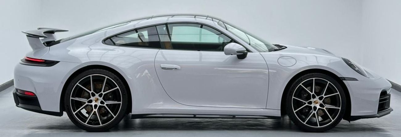 Porsche 911 Carrera 3.0L (380 HP) Coupe 2025 Porsche 911 Carrera, Aero Kit, 2028 Porsche Warranty, Excellent Con