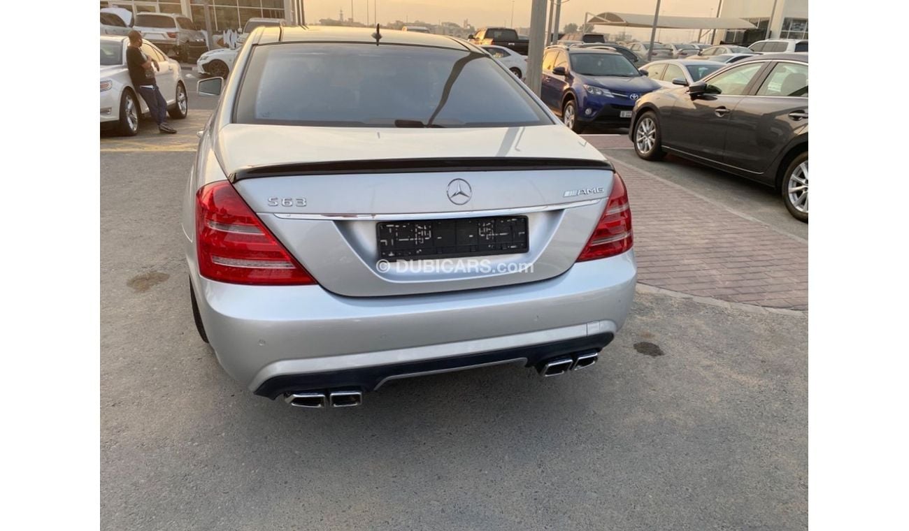 Mercedes-Benz S 500 Mercedes S500 2008 model, silver, black interior, in excellent condition