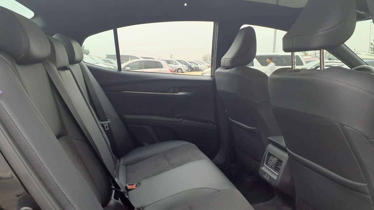 تويوتا كامري Intelligent Dual-Engine – 2.0L Hybrid – 2024