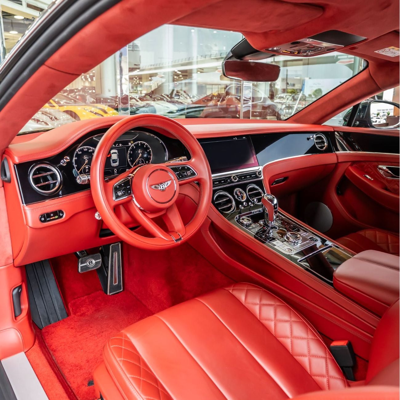 بنتلي كونتيننتال جي تي 4.0T V8