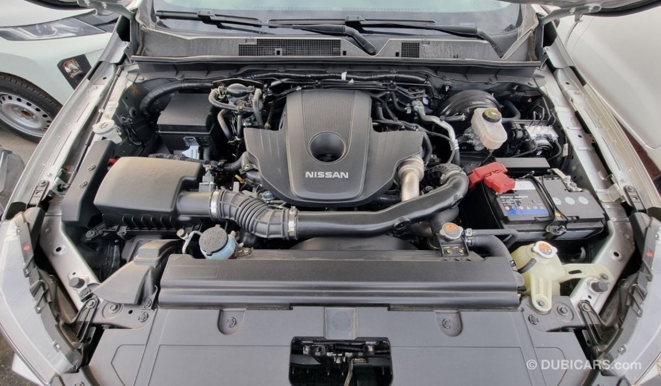Nissan Navara Double Cab 2.5L Diesel Manual 4x4