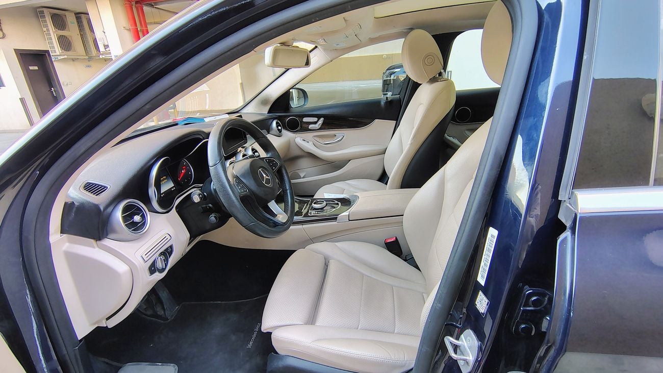 Mercedes-Benz C 300 Standard