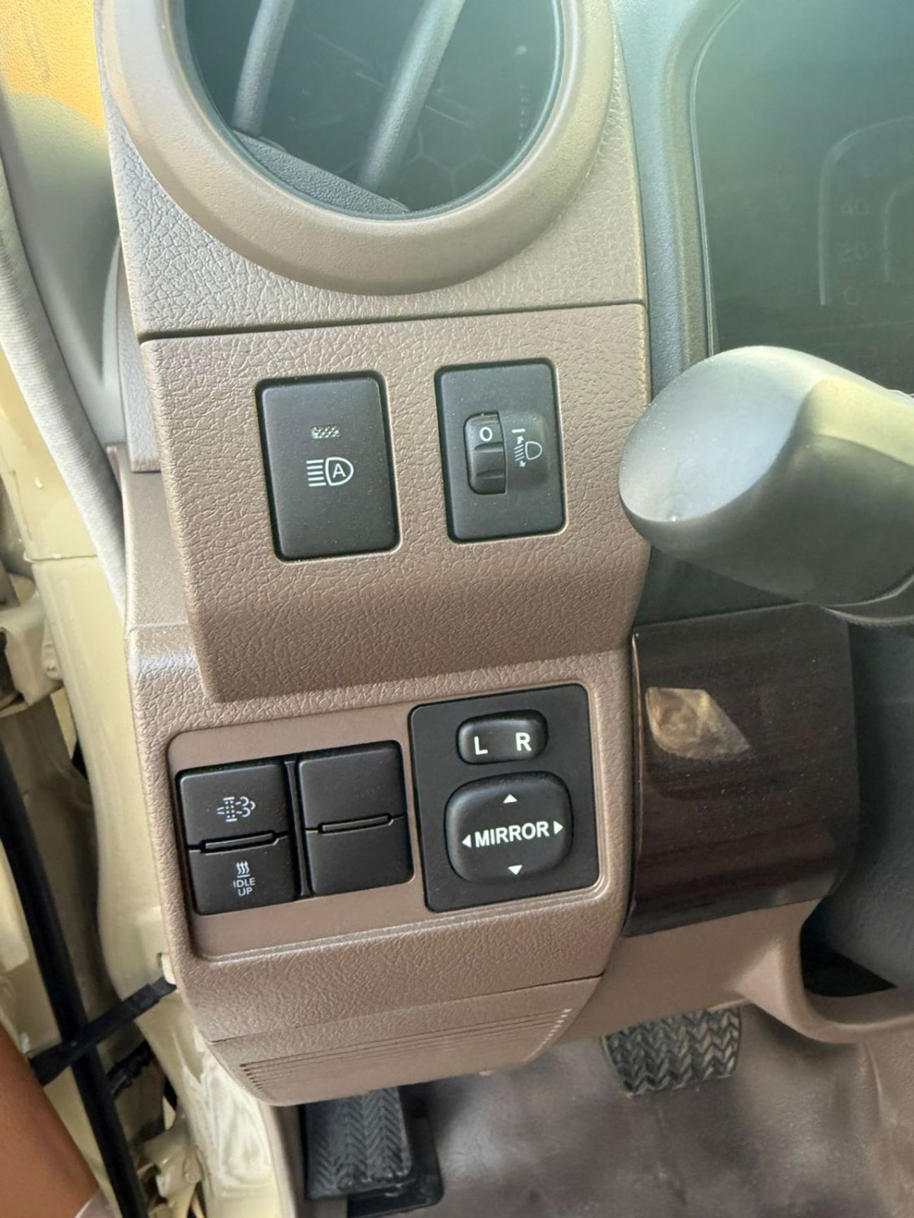 Toyota Land Cruiser Pick Up TOYOTA LC79 PICKUP S/C 2.8L DIESEL A/T FULL OPTION 2025 MODEL