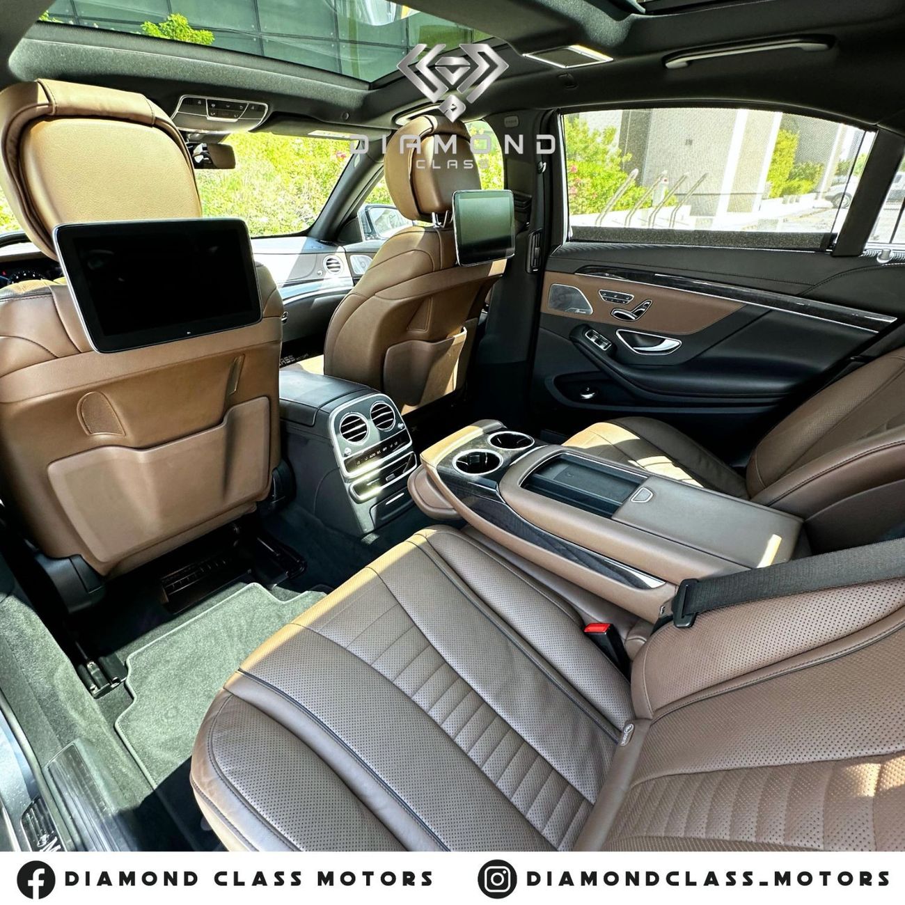 Mercedes-Benz S 560 Exclusive Edition 4.0L Mercedes S560 AMG Full Option Panoramic  GCC  Under Warranty