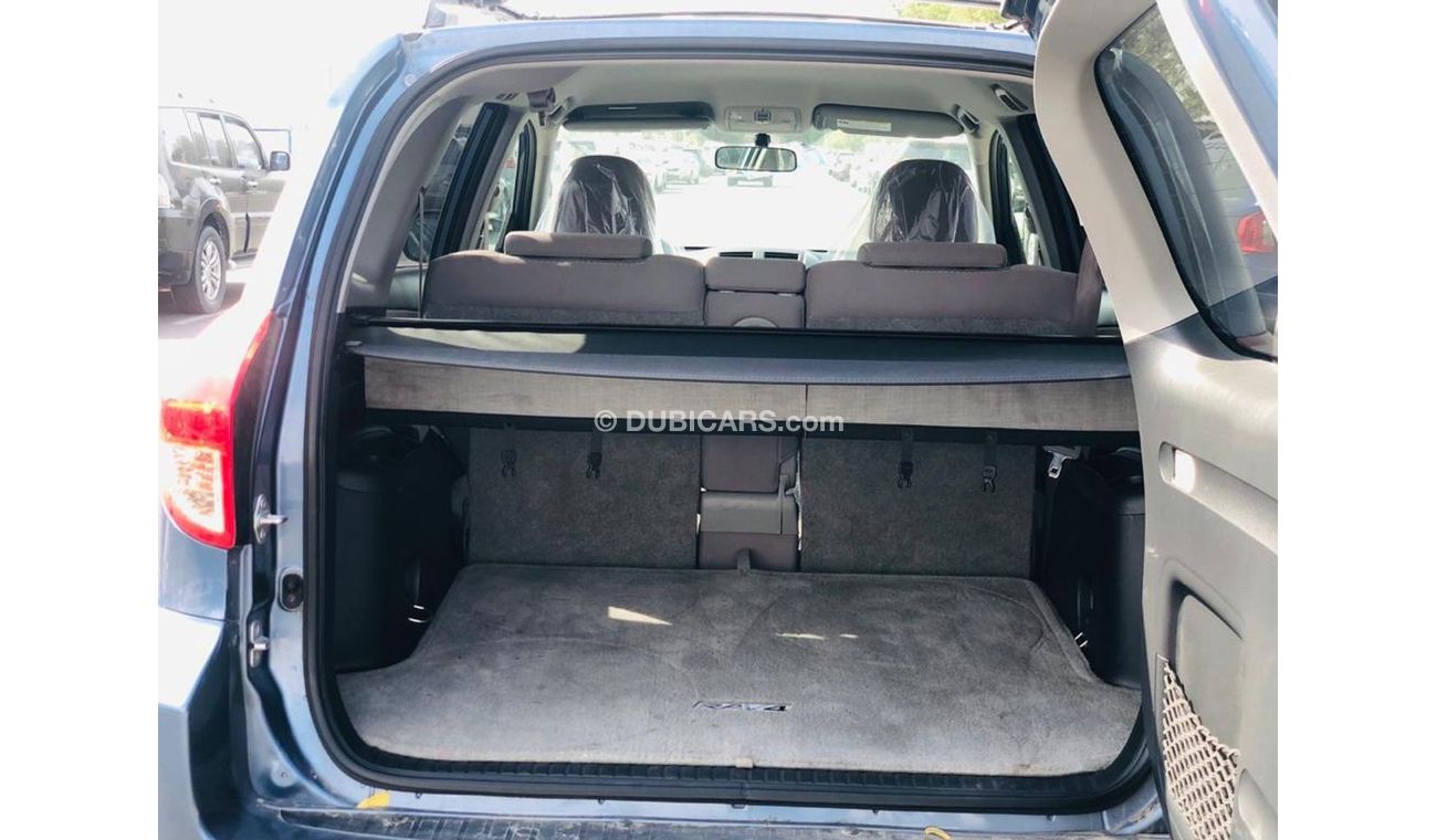 تويوتا راف ٤ 4WD-FOR LOCAL AND EXPORT-LOT-596