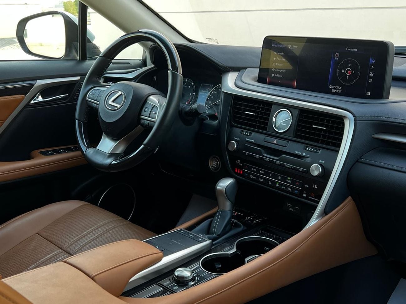 Lexus RX350 Platinum Lexus Rx350 Model 2022 Clean title without accident