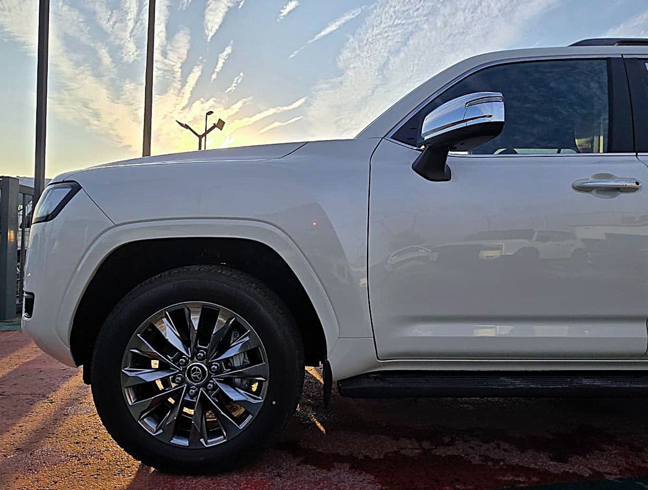 تويوتا لاند كروزر VX 3.5L