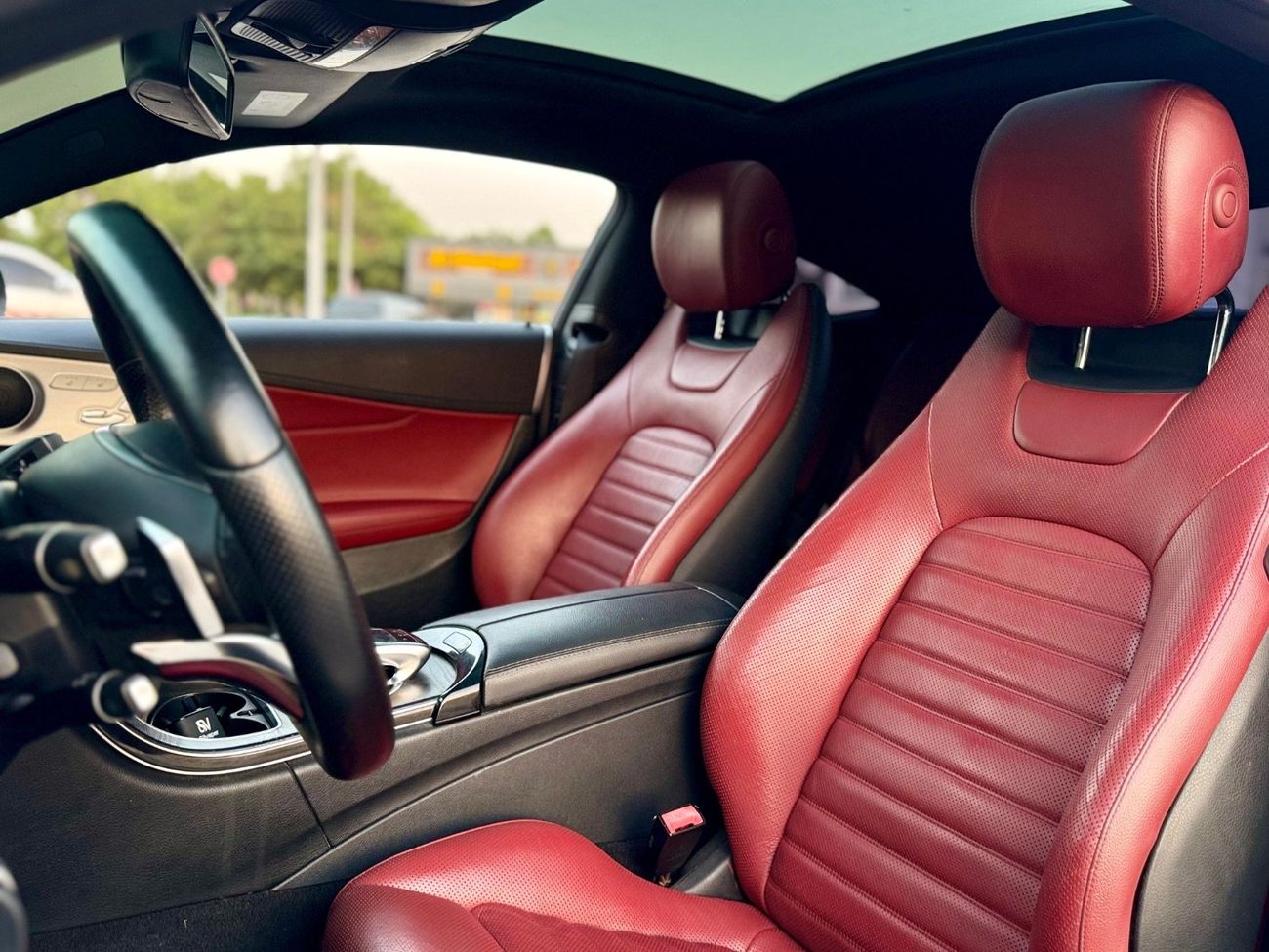 Mercedes-Benz C 200 MERCEDES C200 COUPE MODEL 2018 GCC SPACE FULL OPTION