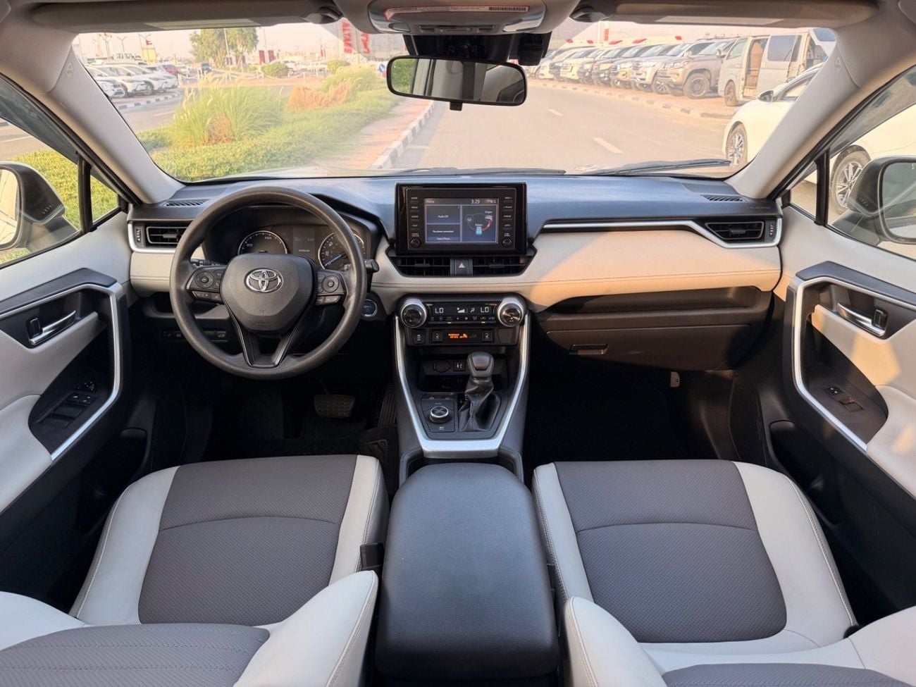 Toyota RAV4 Hybrid XLE 2.5L