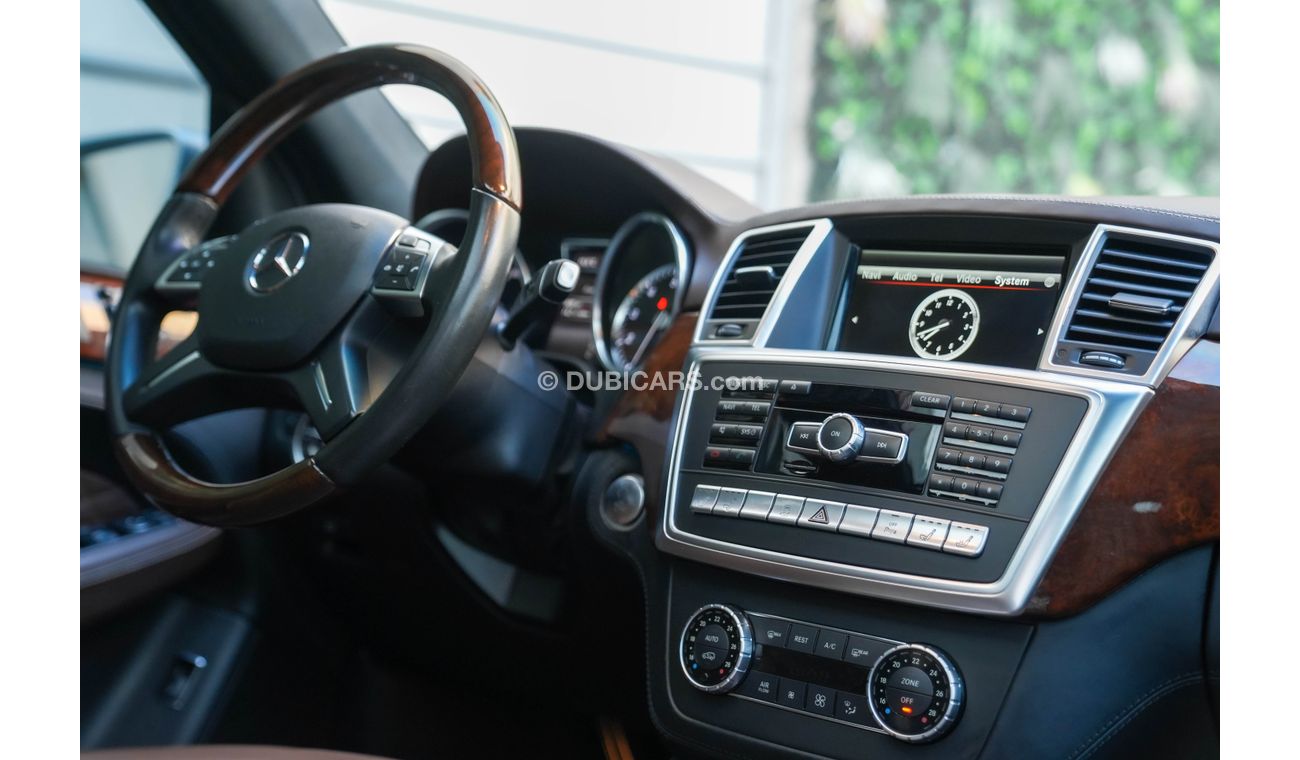 Mercedes-Benz ML 500 | 2,729 P.M (4 Years)⁣ | 0% Downpayment | Excellent Condition!