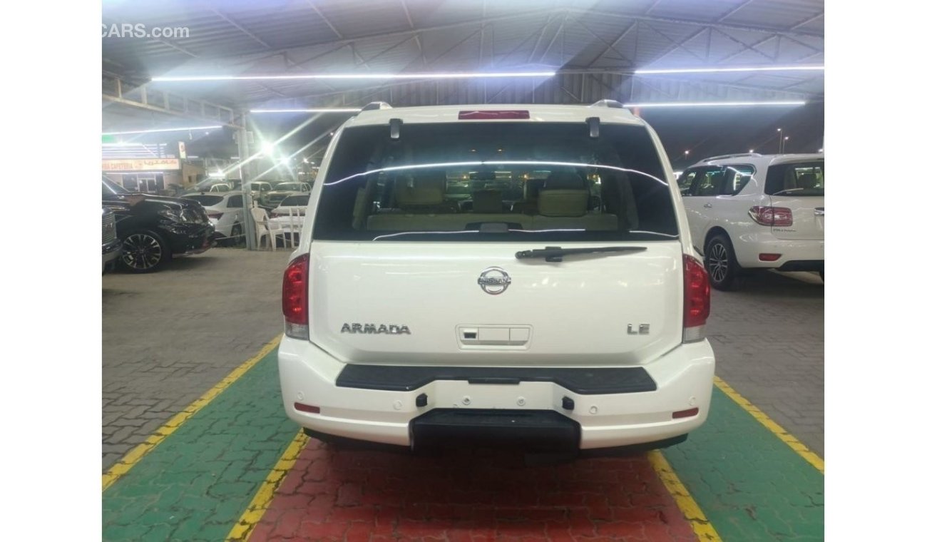 Nissan Armada LE